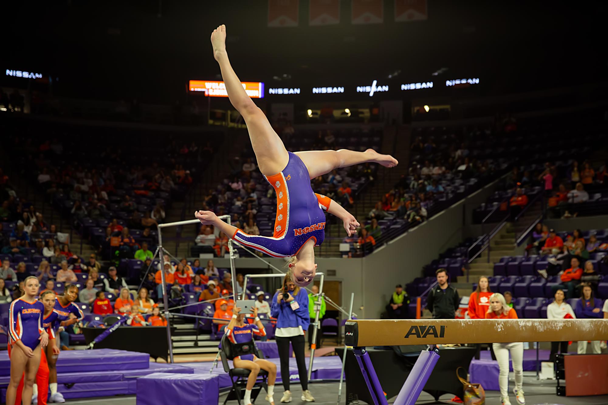 Clemson lands Livvy Dunne in transfer portal - The Tiger