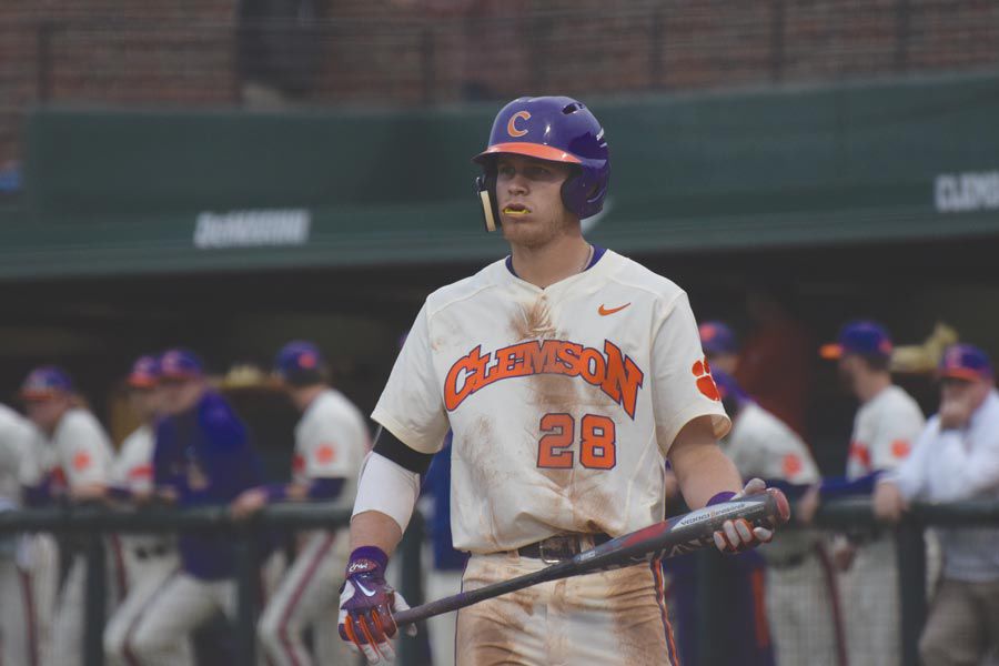 Clemson+Baseball+needs+to+improve+offensive+consistency%2C+stay+aggressive