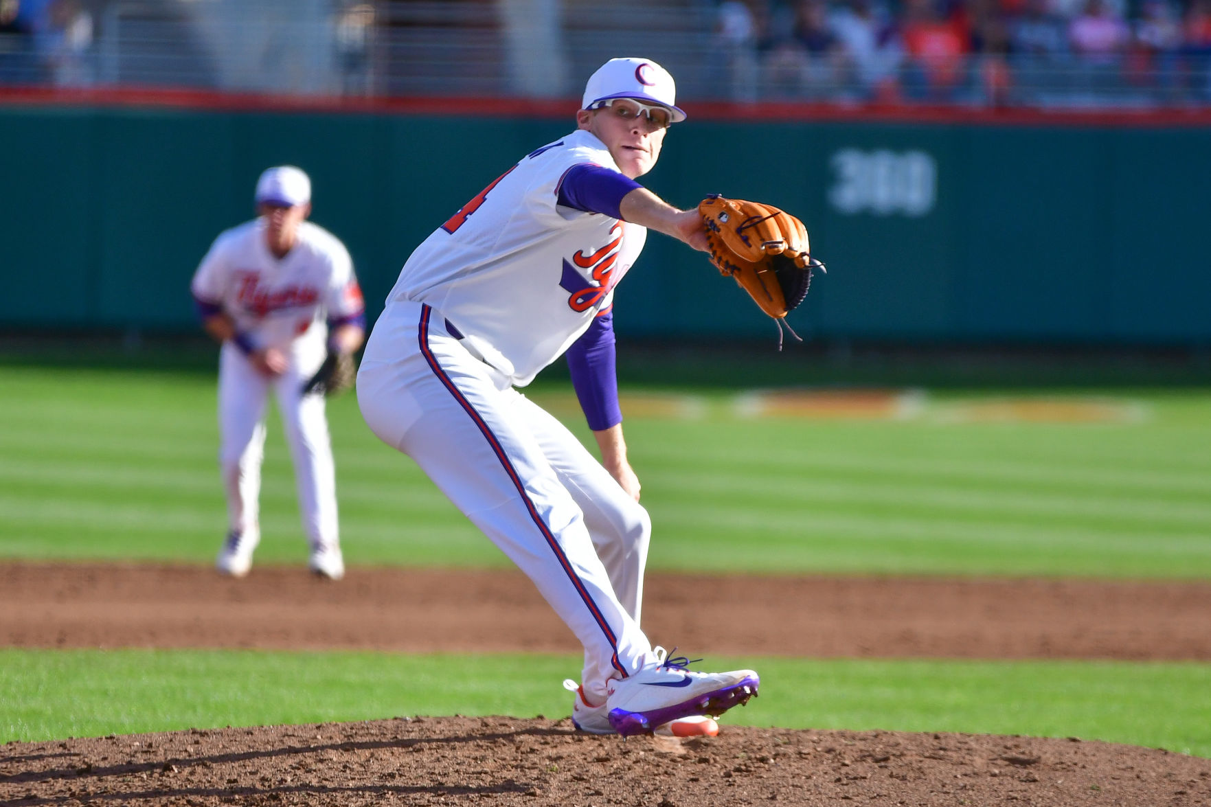 Louisville Baseball Completes Sweep To start 2023 Season