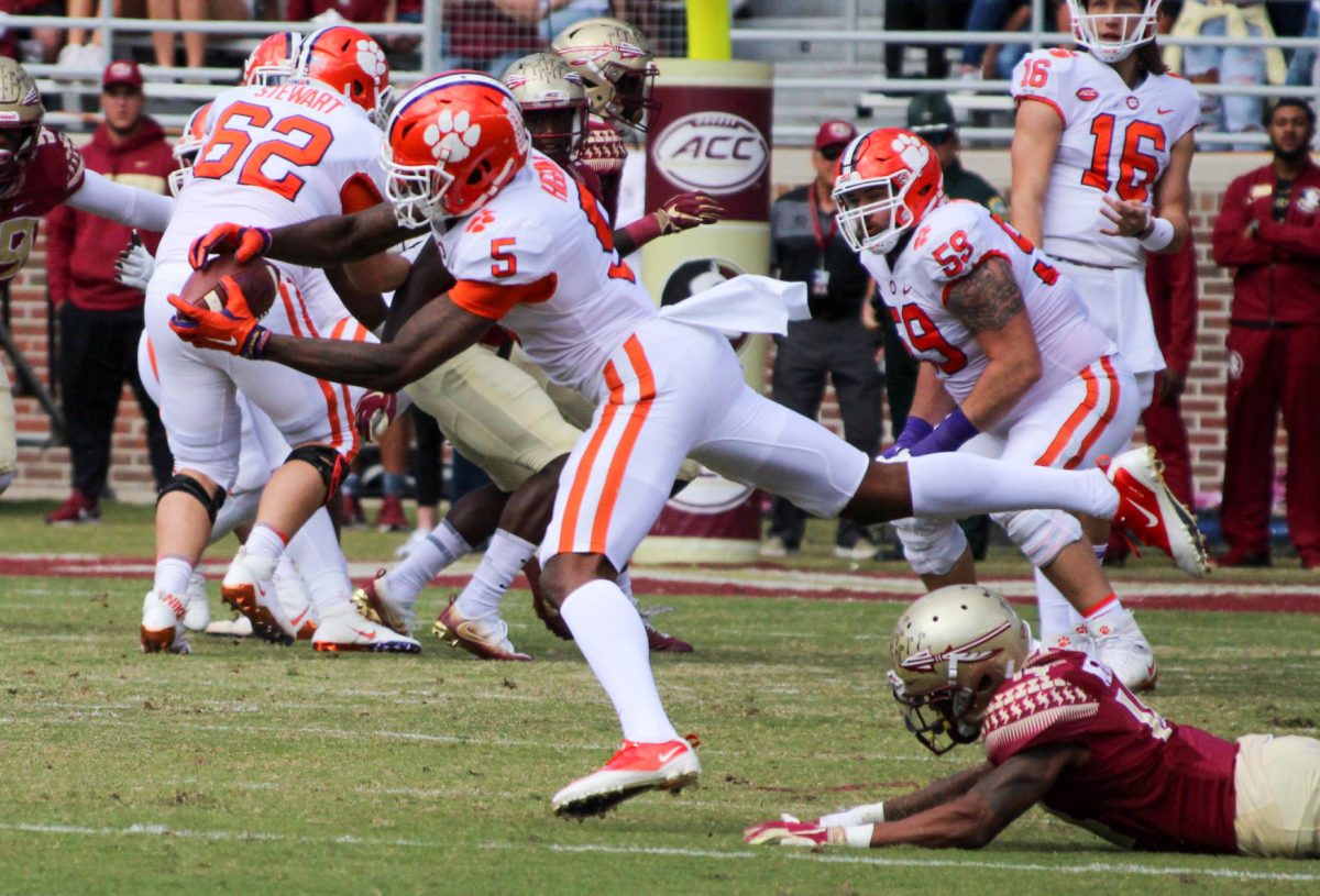 Clemson wide receiver Tee Higgins reels in a pass against Florida State in 2018.