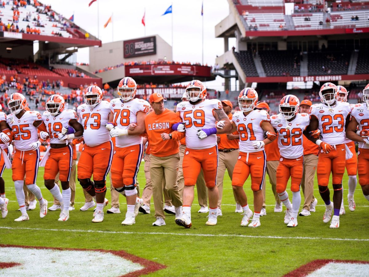 Clemson+head+coach+Dabo+Swinney+and+players+take+part+in+the+Walk+of+Champions+tradition+ahead+of+the+South+Carolina+game.%26%23160%3B
