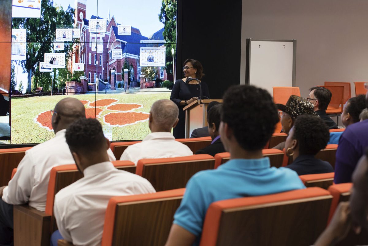 Vanessa Wyche talks to Clemson students