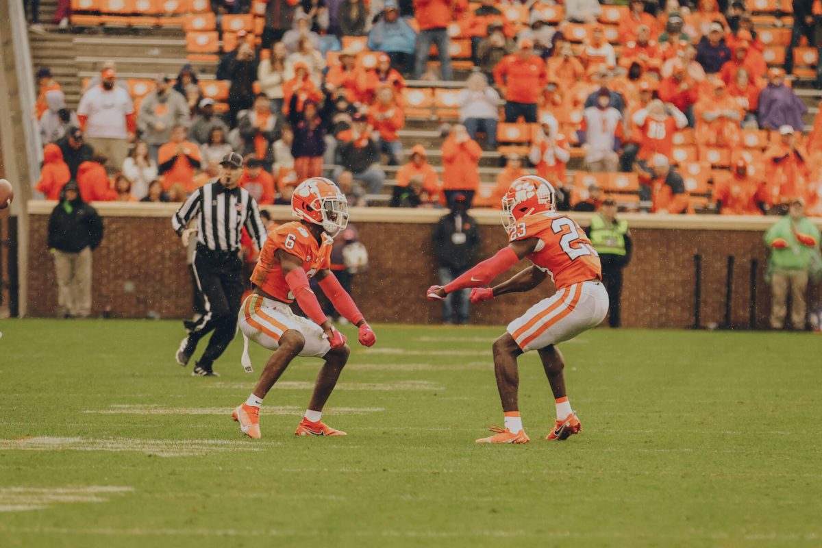 Cornerbacks Andrew Booth Jr. (23) and Sheridan Jones (6) celebrate together against Florida State on Oct. 30, 2021.