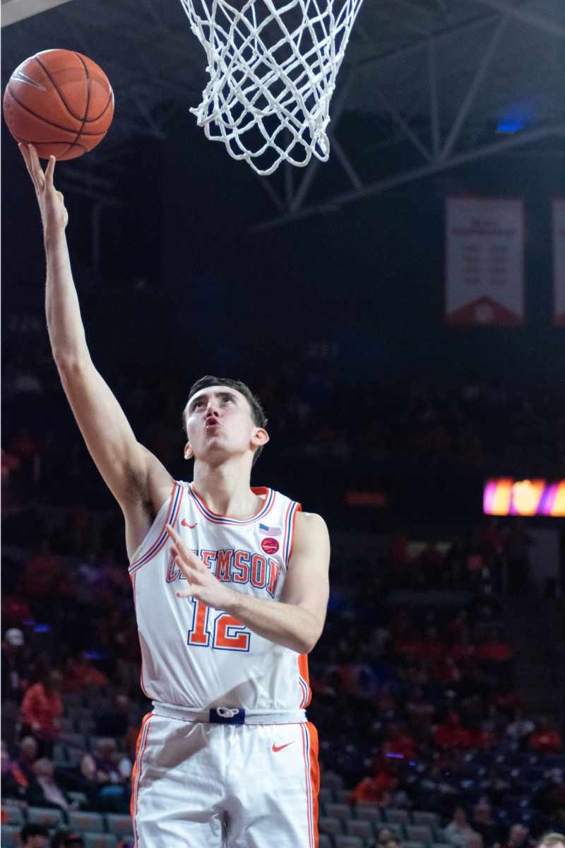 Clemson+guard+Alex+Hemenway+is+currently+2nd+in+the+country+in+three-point+field+goal+percentage.%26%23160%3B