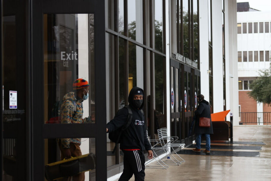 From the continued effects of the COVID-19 pandemic to talks of monkeypox, preventative measures can be taken to prevent the spread of disease by students on college campuses.