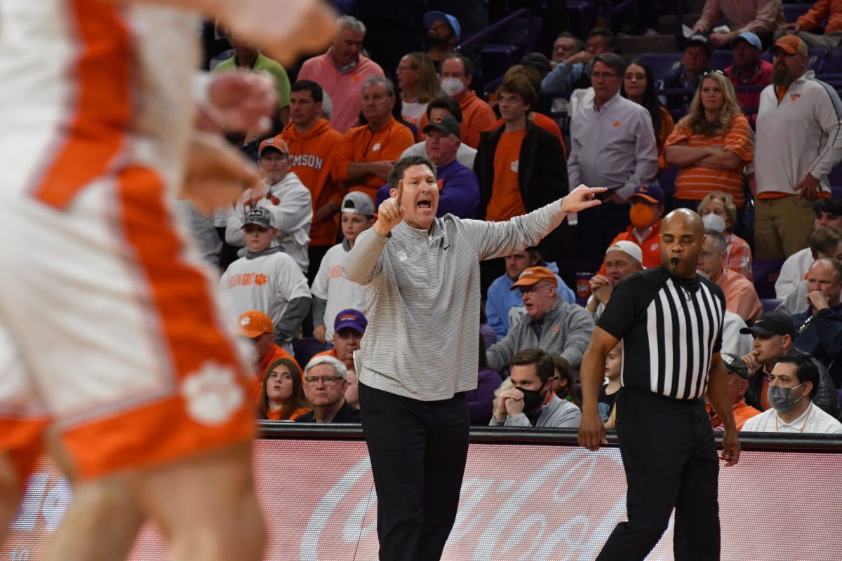 Clemson+basketball+head+coach+Brad+Brownell+directs+his+players+from+the+sideline+of+Littlejohn+Coliseum+as+the+Tigers+face+off+against+North+Carolina.