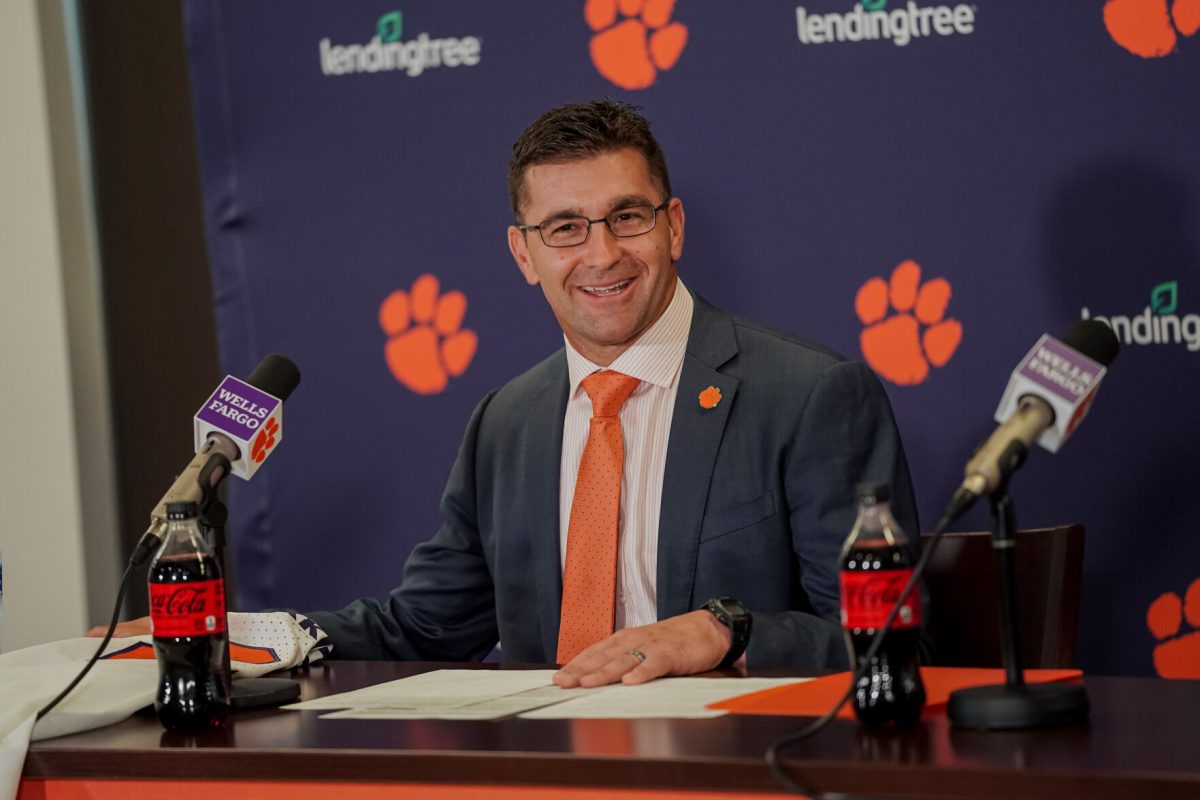 Clemson+baseball+head+coach+Erik+Bakich+answers+questions+at+an+introductory+press+conference.