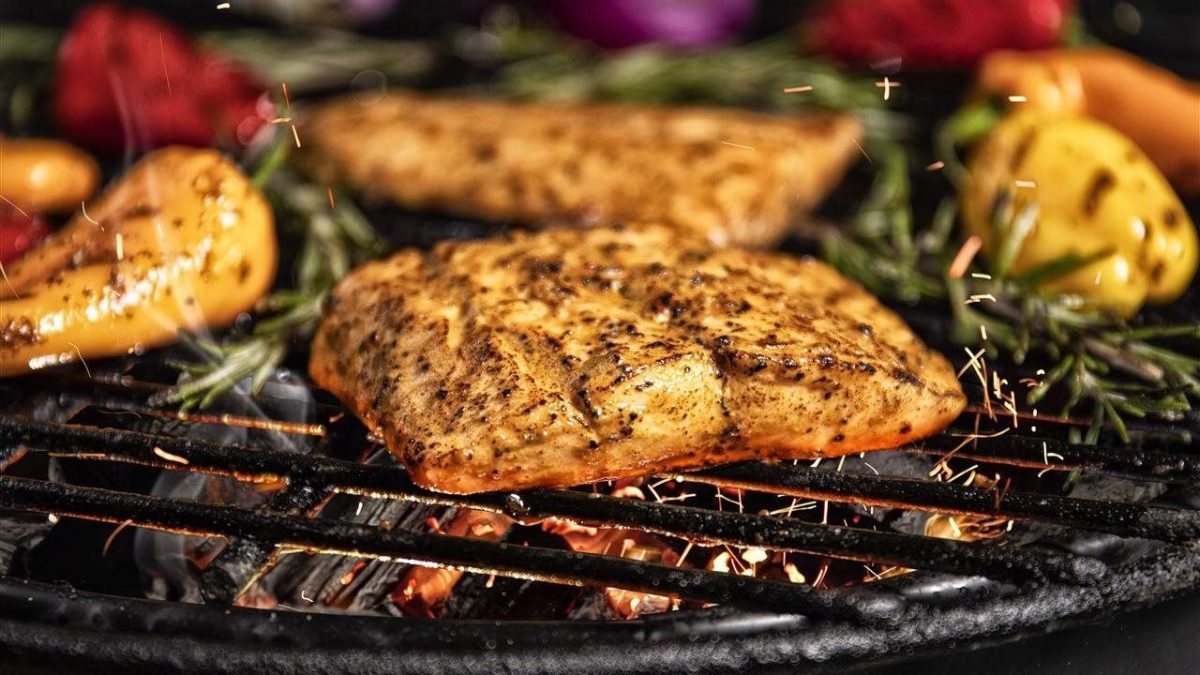 Hook%2C+line+and+sizzle%3A+Save+time+and+maximize+flavor+with+these+tips+for+grilled+fish