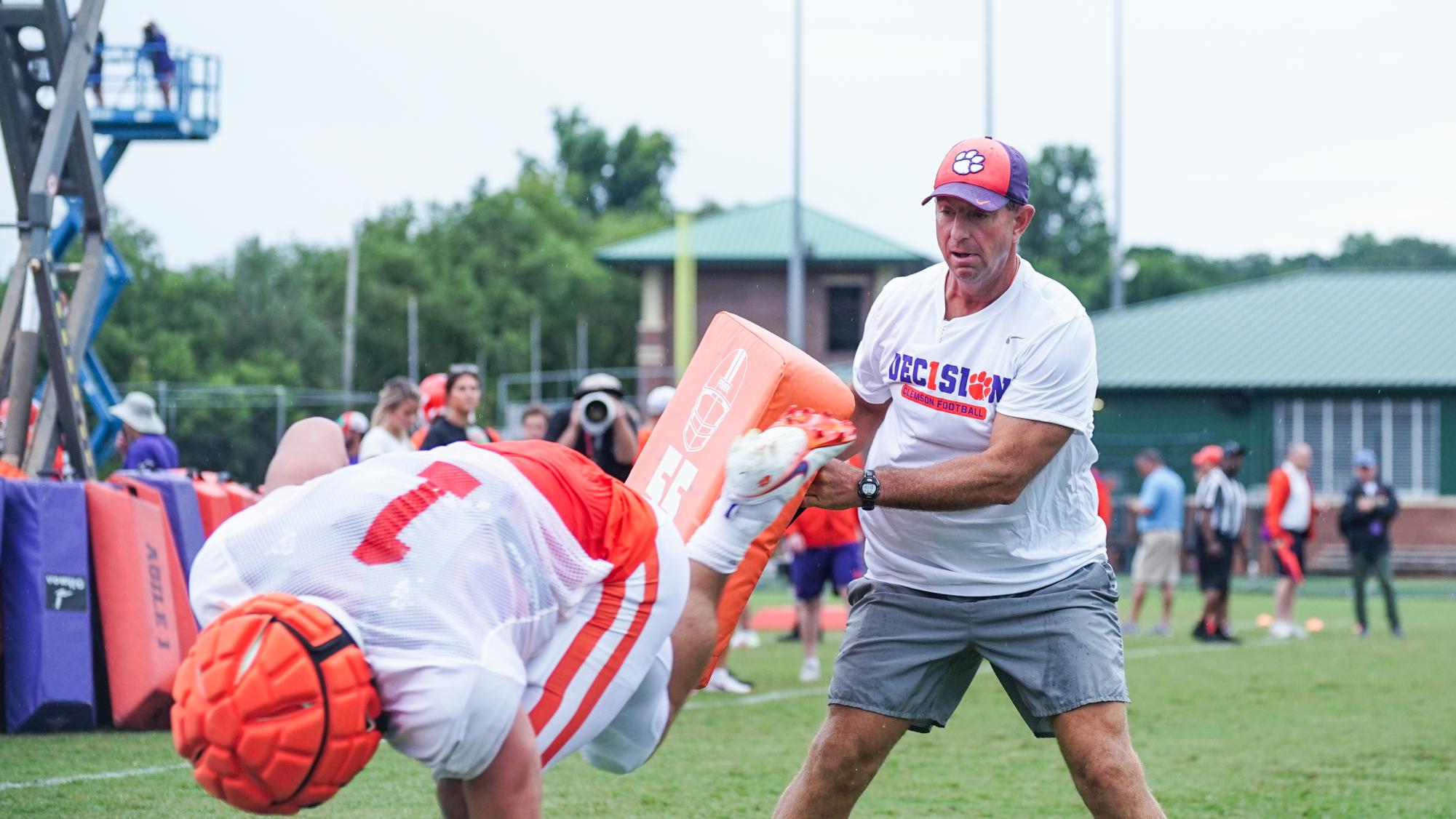 A look at the top moments from Clemson football practice on Thursday. 