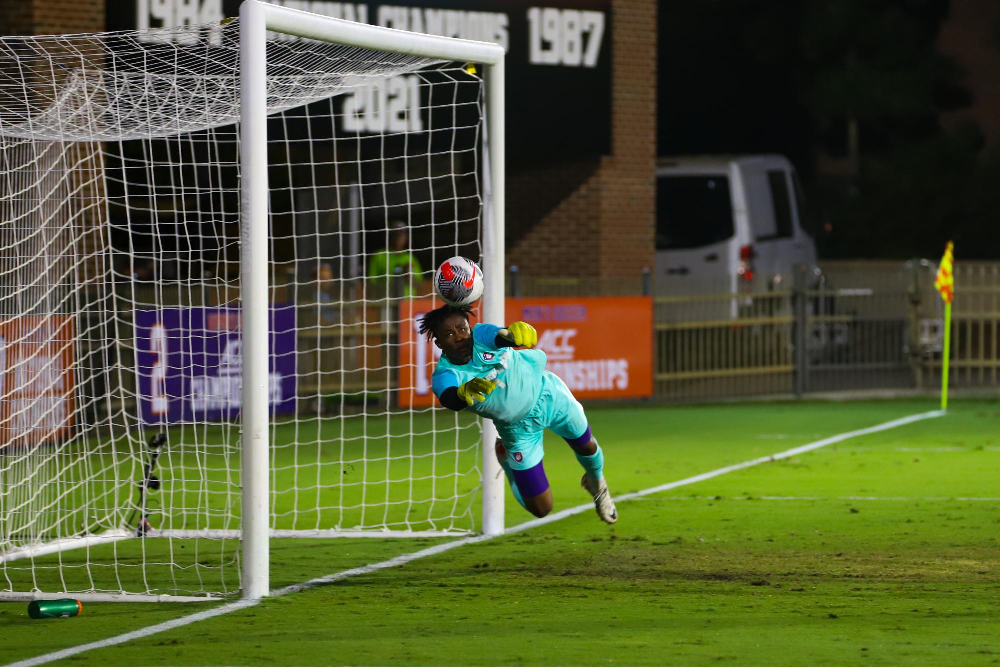 Clemson United takes down Virginia Tech in final seconds of play