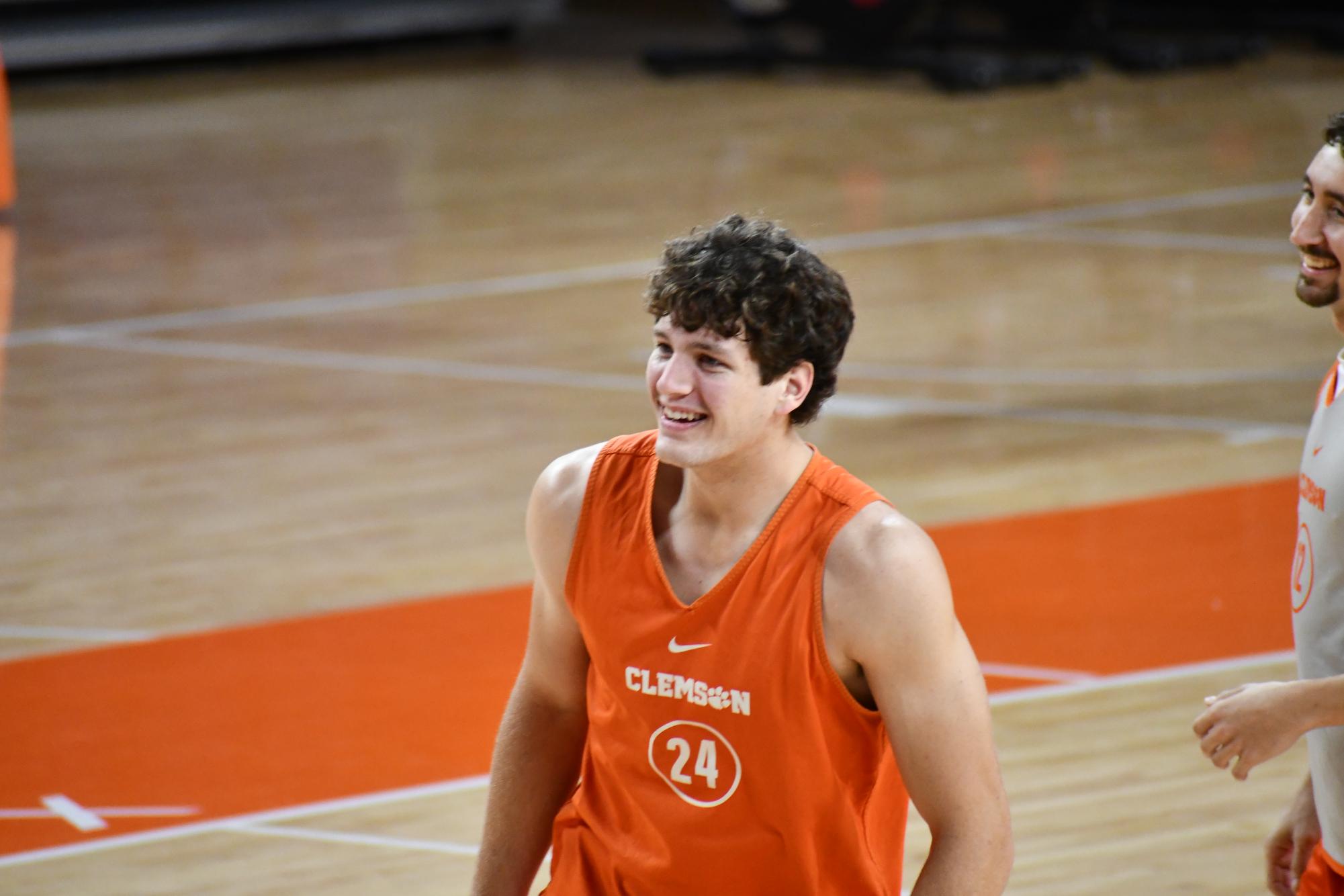 Gallery: Clemson basketball holds open practice