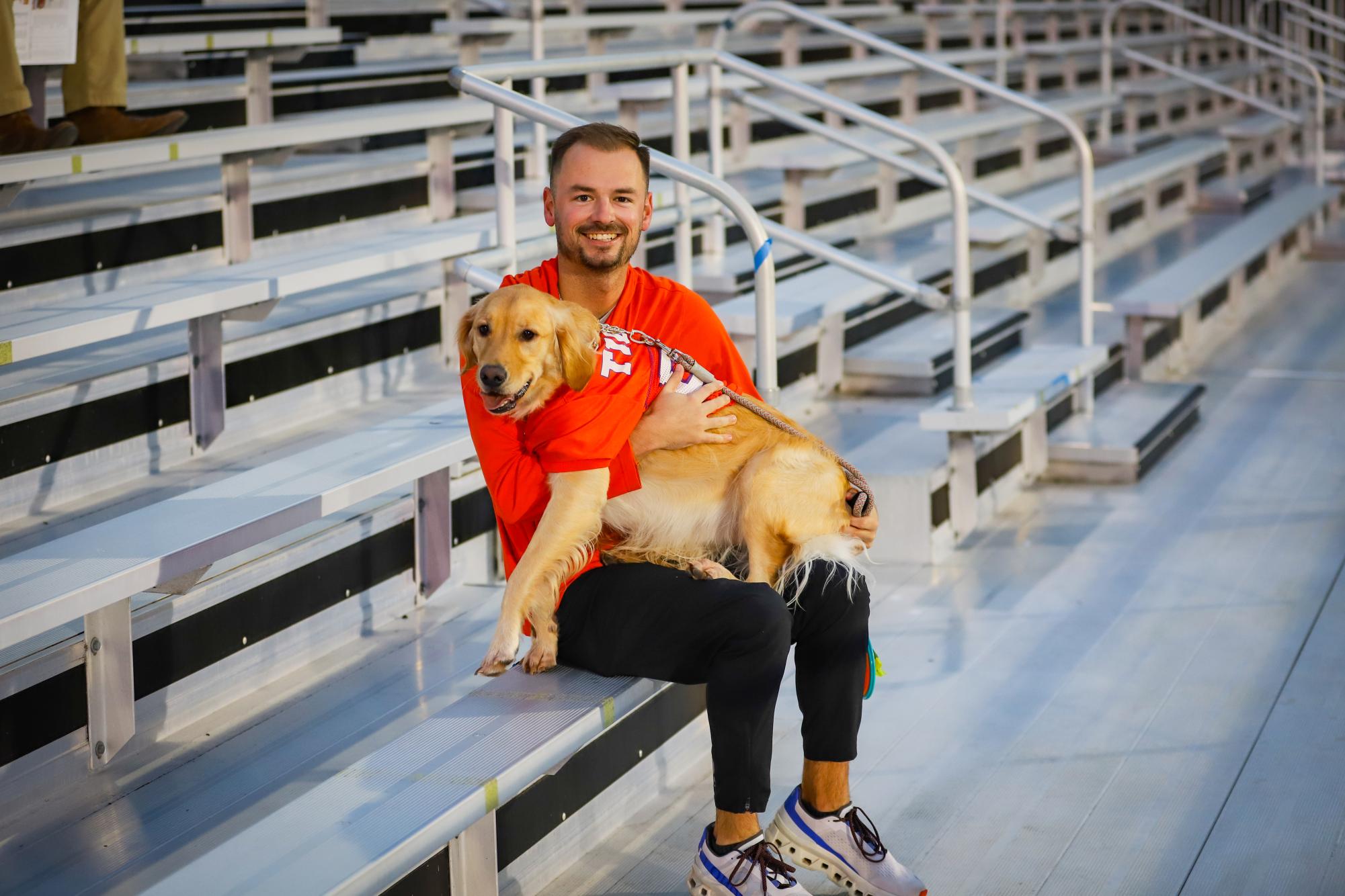 Pups on the pitch: No. 8 women's soccer shuts out Louisville