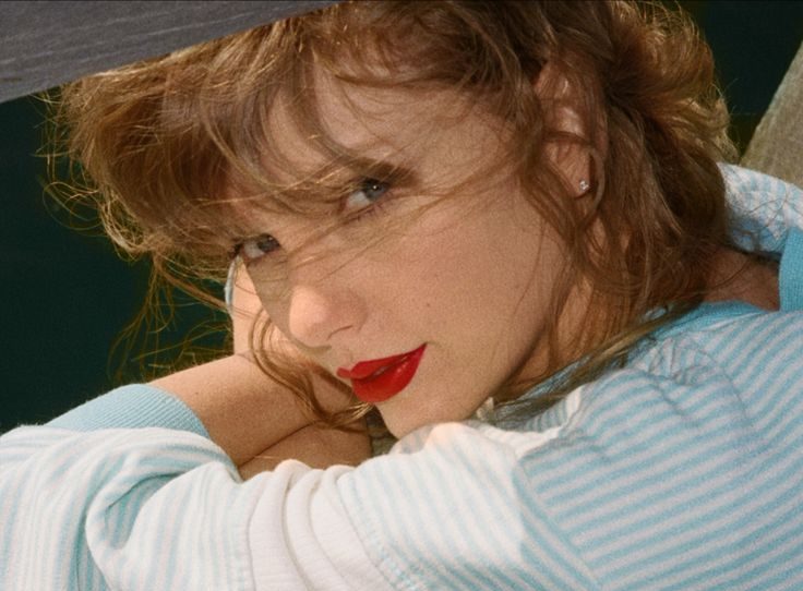 A pop classic reimagined: a review of 1989 (Taylor's Version) - The Tiger