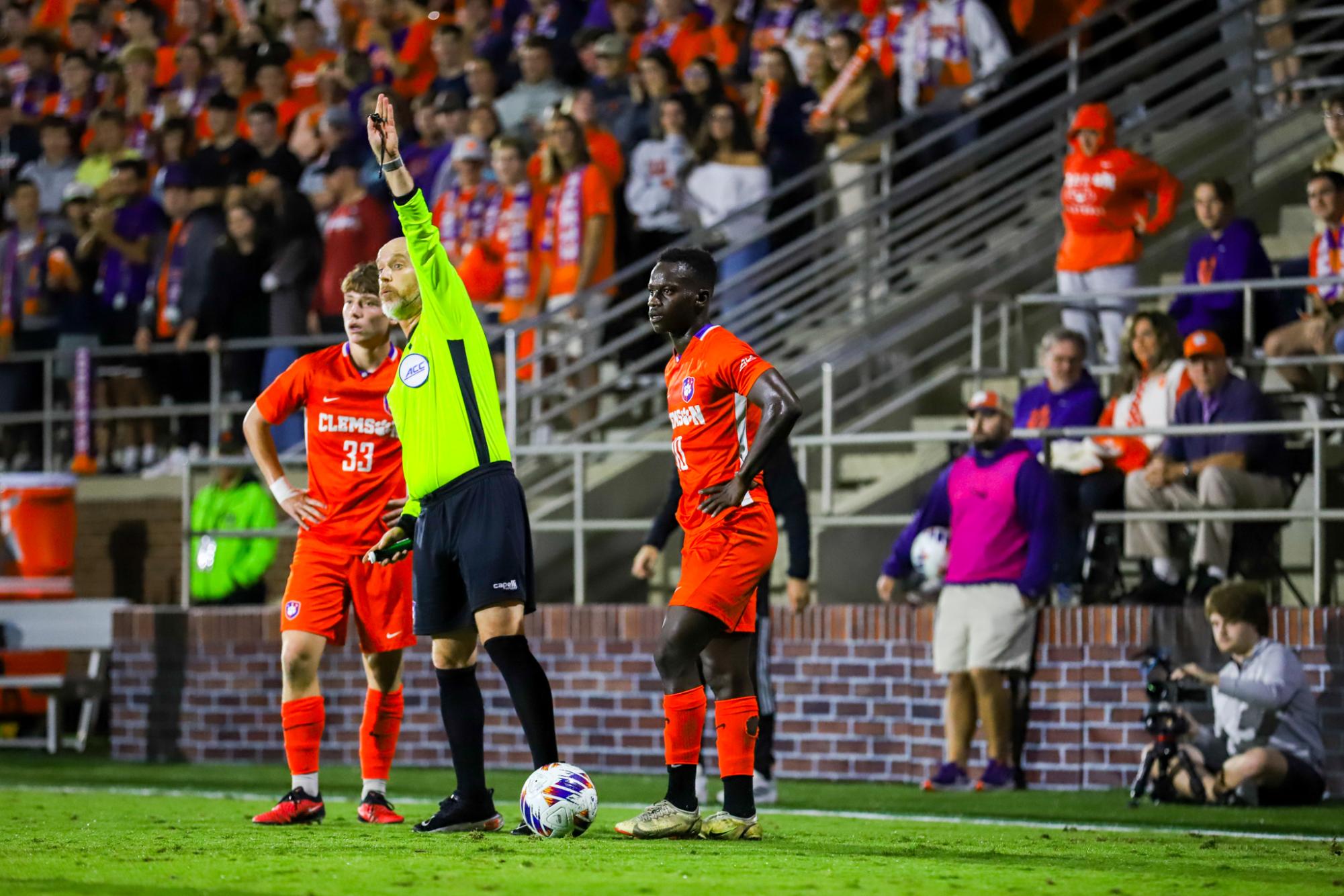 Gallery: Clemson dominates Louisville, advances to ACC Championship