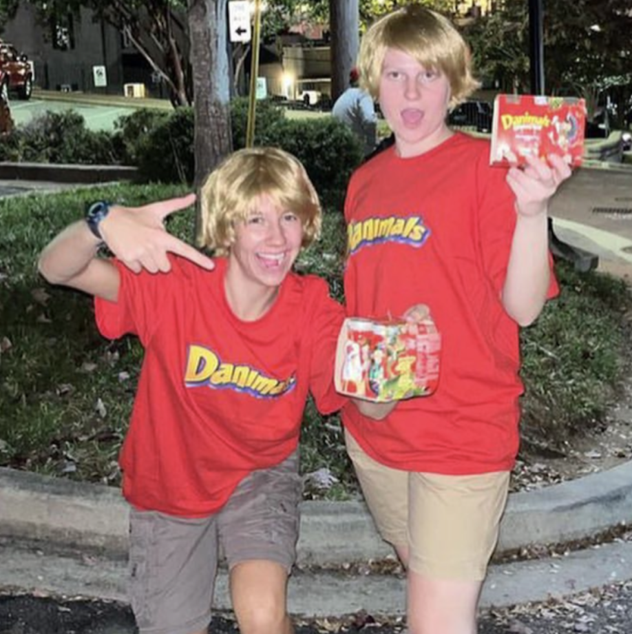 Two Clemson students dress up as Zack and Cody from their Danimals commercial from 2009.