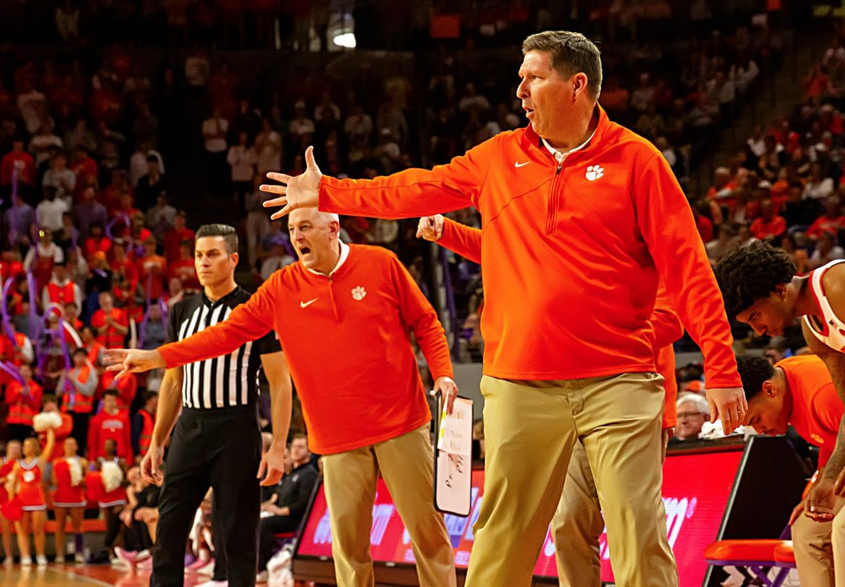 Clemson head coach Brad Brownell and the Tigers suffered their first loss of the 2023-2024 season on Saturday, falling to Memphis on the road.
