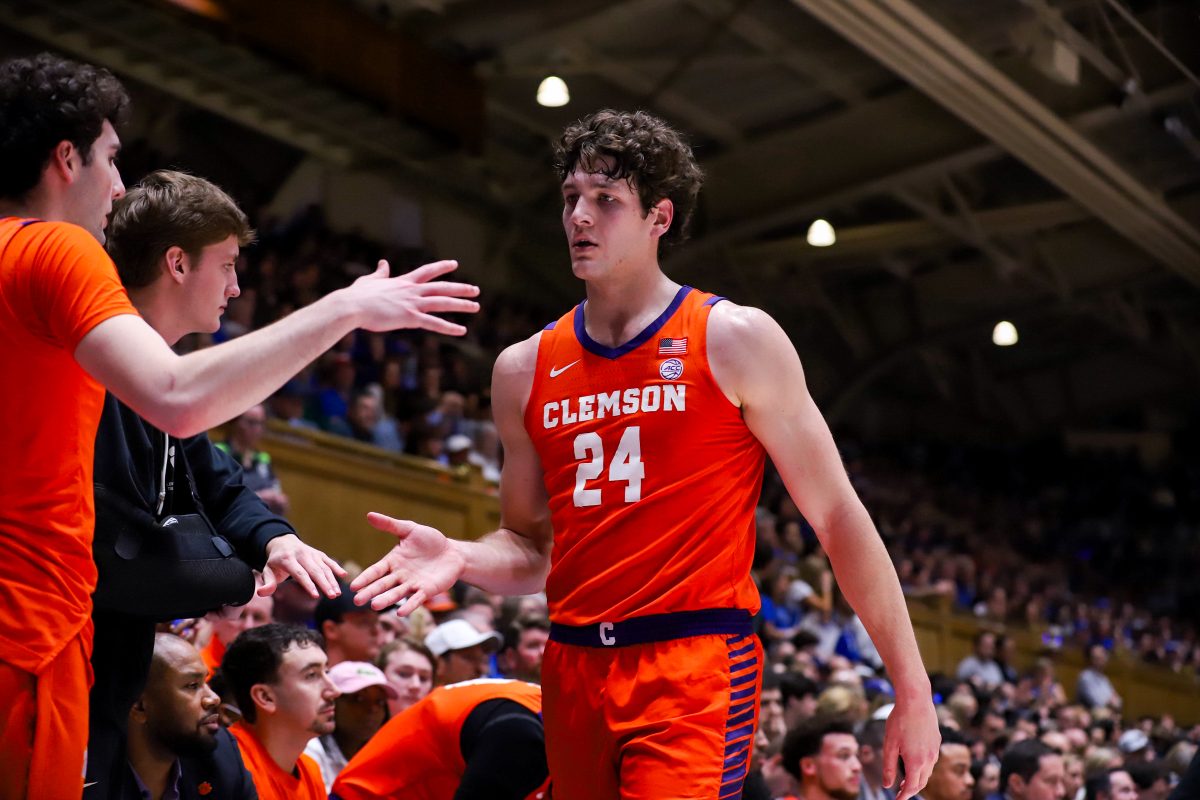 Clemson+center+PJ+Hall+%2824%29+will+look+to+help+get+his+team+back+on+track+with+a+matchup+with+Louisville+on+Tuesday+night+at+Littlejohn+Coliseum.