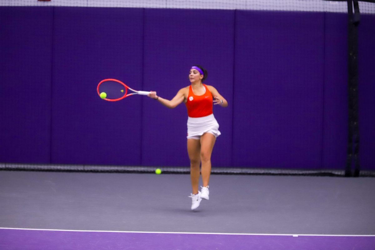 The+Clemson+womens+tennis+team+won+its+fourth+straight+match+at+home+on+Saturday%2C+defeating+the+Charlotte+49ers+at+the+Duckworth+Tennis+Facility.