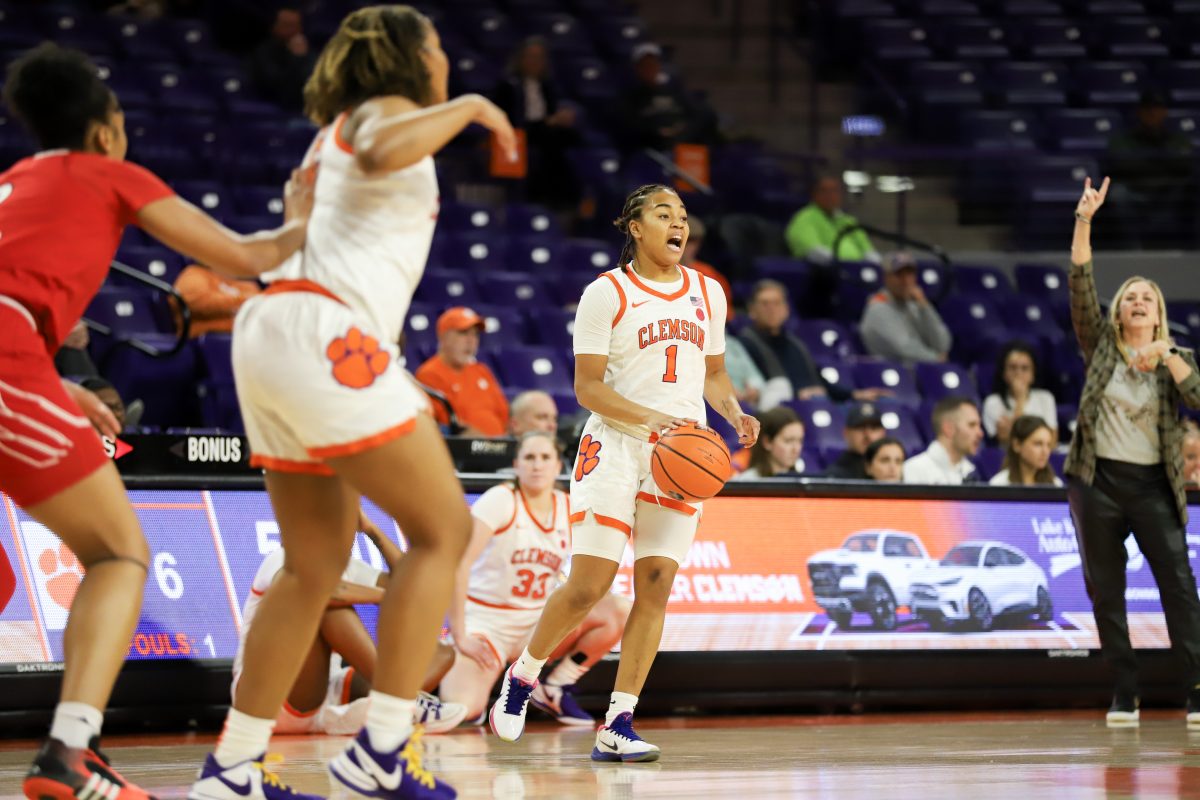 Clemson guard Dayshanette Harris led the way for the Tigers with 18 points in their loss to Pittsburgh.