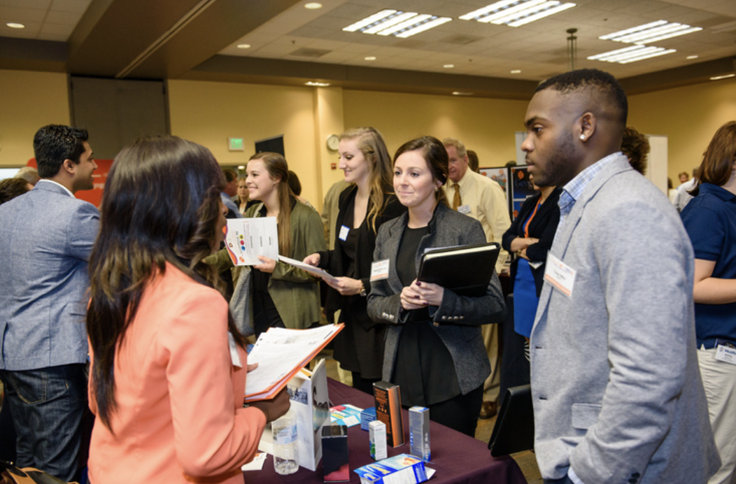 Students will have the opportunity to speak with various employers at the Major Minor Fair