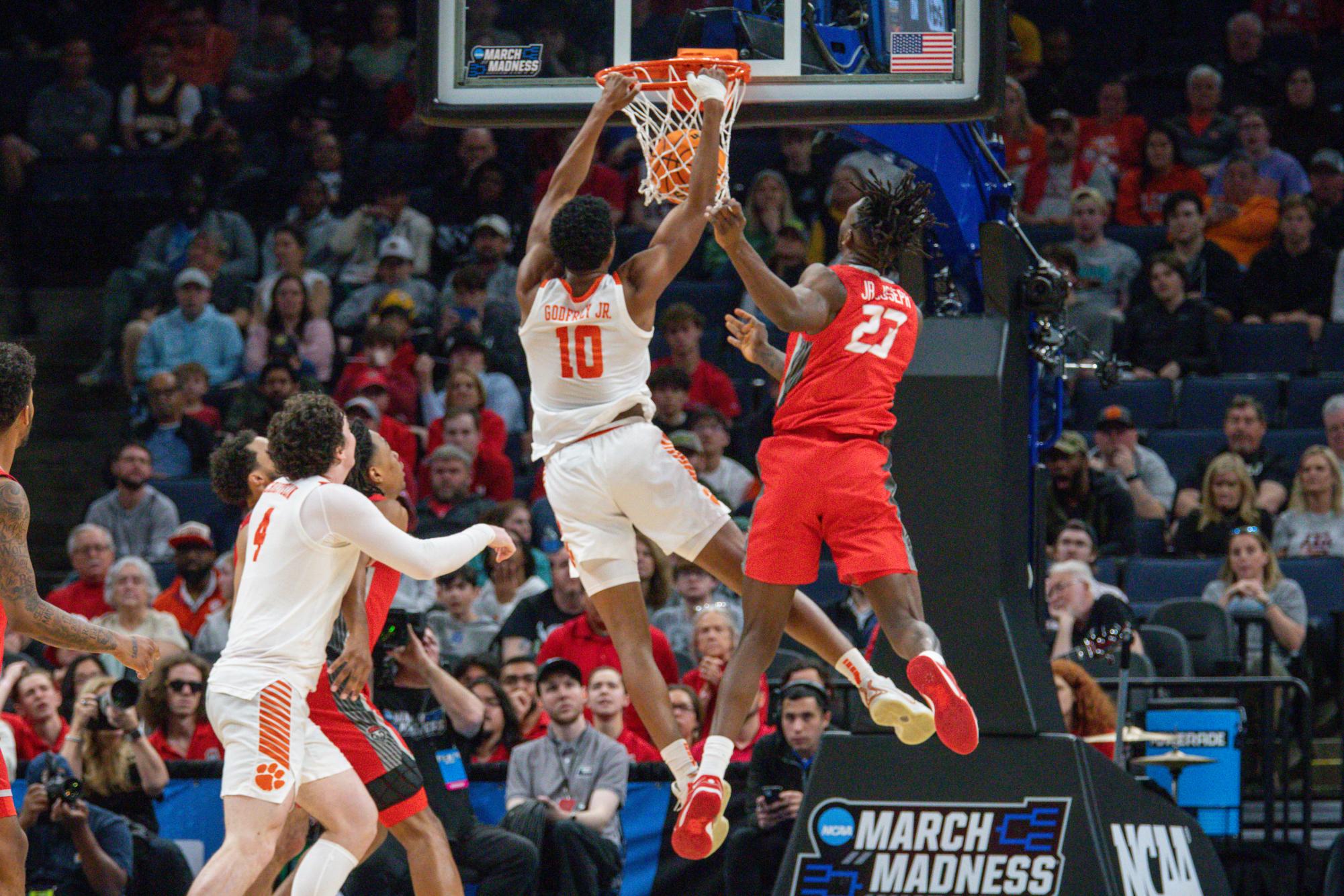 Gallery: Clemson tops New Mexico in opening round of NCAA Tournament