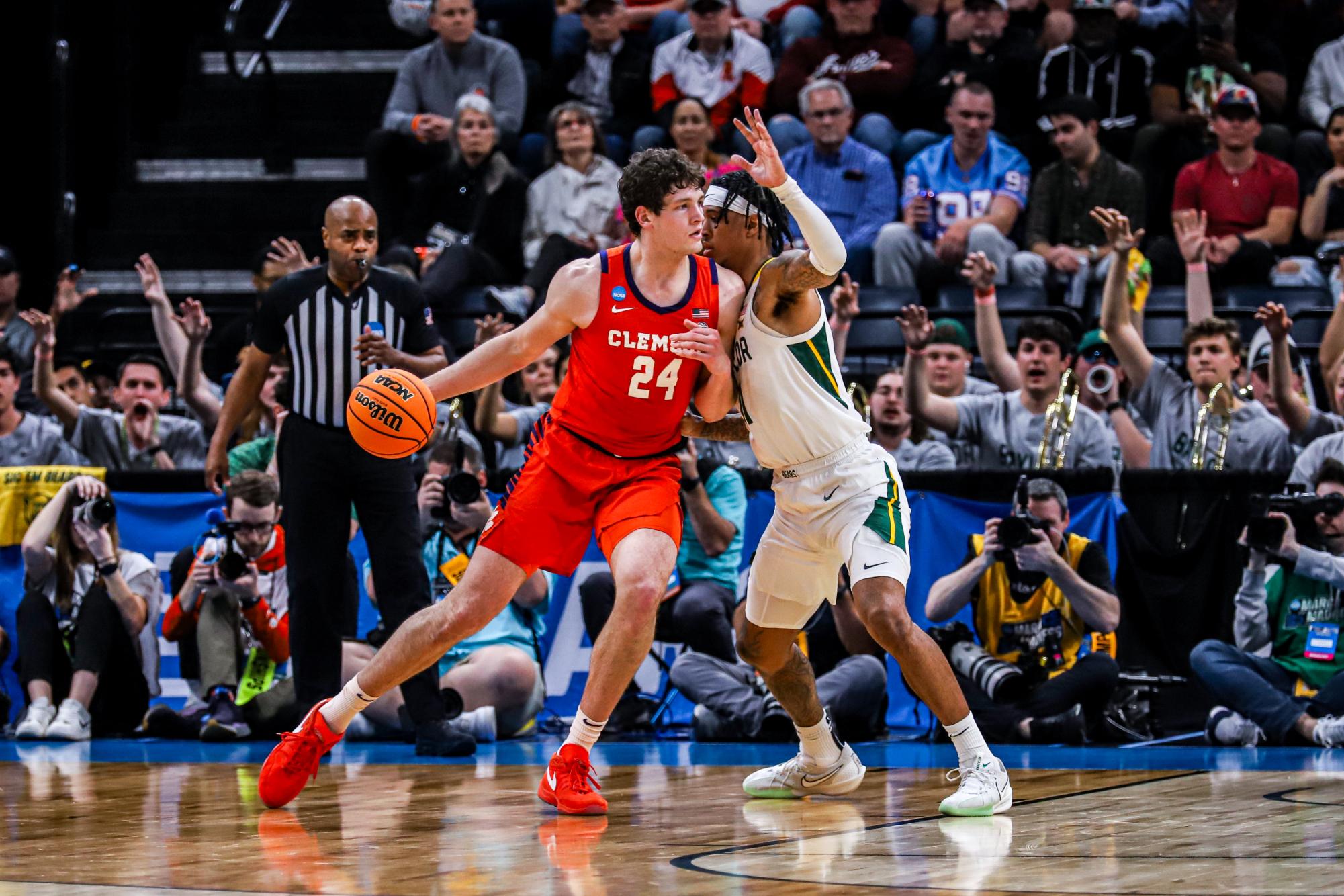 Galley: Clemson upsets Baylor in second round of NCAA Tournament