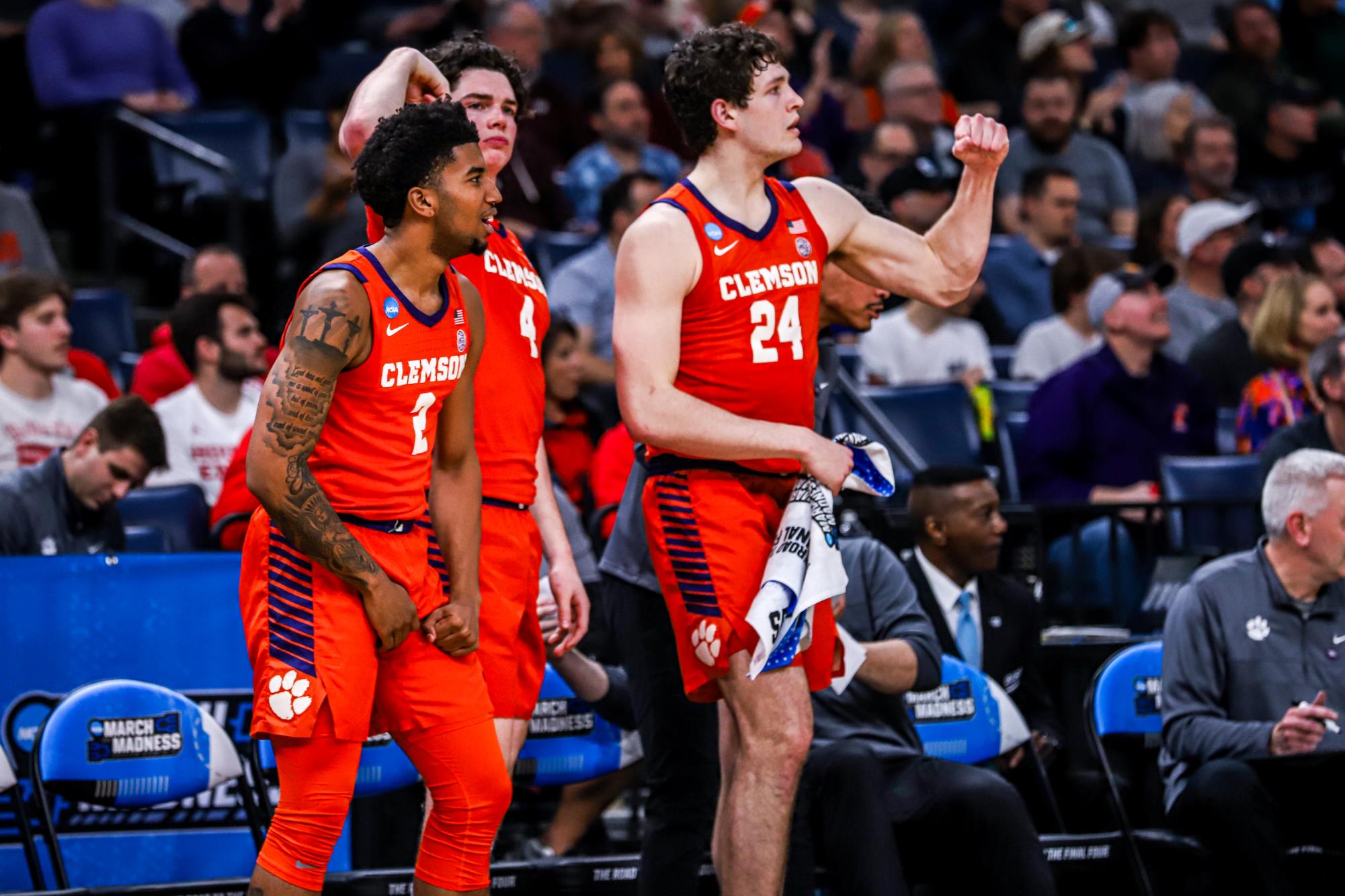 Galley: Clemson upsets Baylor in second round of NCAA Tournament