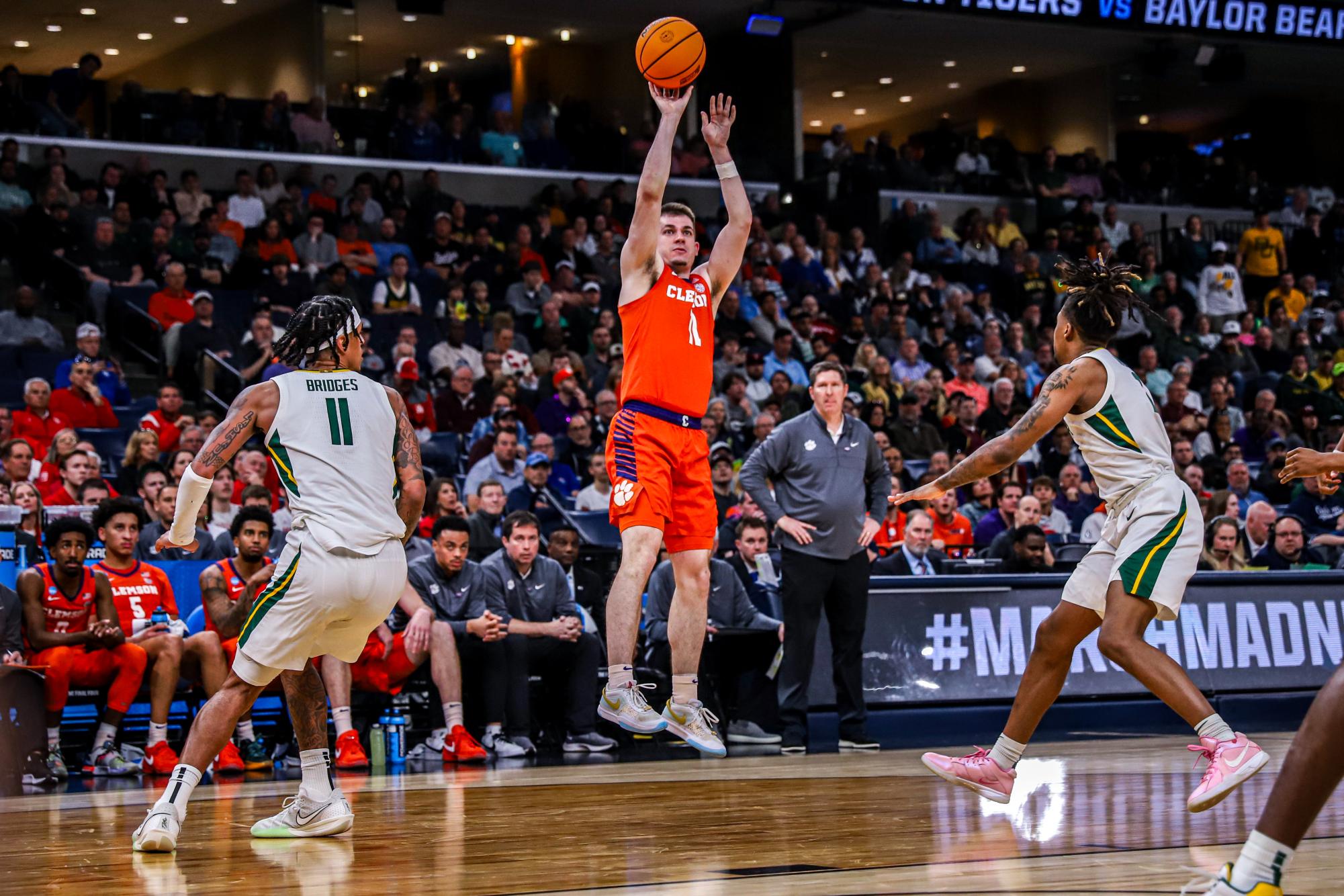 Galley: Clemson upsets Baylor in second round of NCAA Tournament
