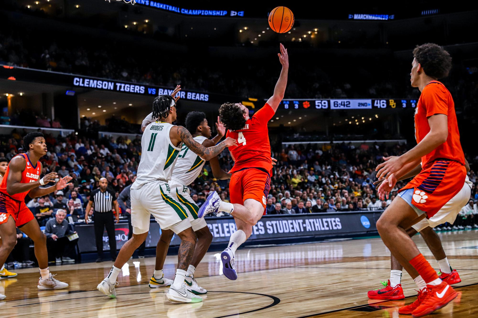 Galley: Clemson upsets Baylor in second round of NCAA Tournament