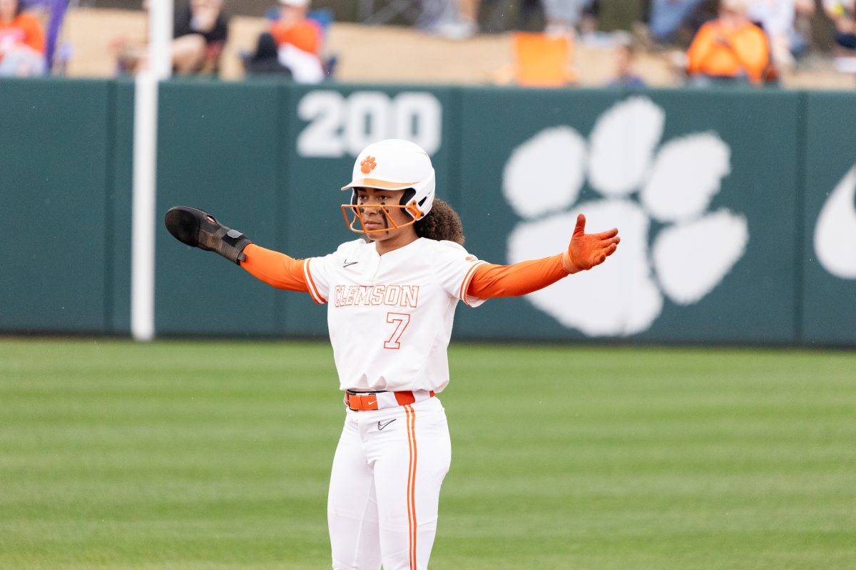 Lead+hitter+McKenzie+Clark+remained+a+dominant+force+at+the+plate+for+Clemson+against+Fordham%2C+as+the+senior+tallied+four+RBIs+on+the+day+thanks+to+her+two+home+runs+and+two+runs+scored.