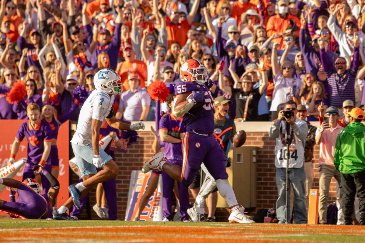 Defensive tackle Payton Page made an incredible vertical jump to intercept the Bulldogs in the first quarter, simultaneously recording his first career interception and pick-six with his 57-yard run to the endzone.