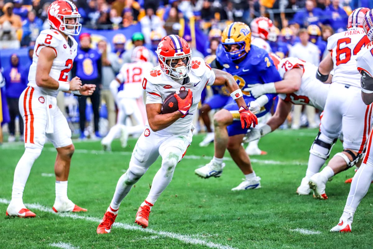 Antonio Williams (0) had career highs in receptions (13) and receiving yards (149) in the Tigers' win over Pittsburgh at Acrisure Stadium on Nov. 16.