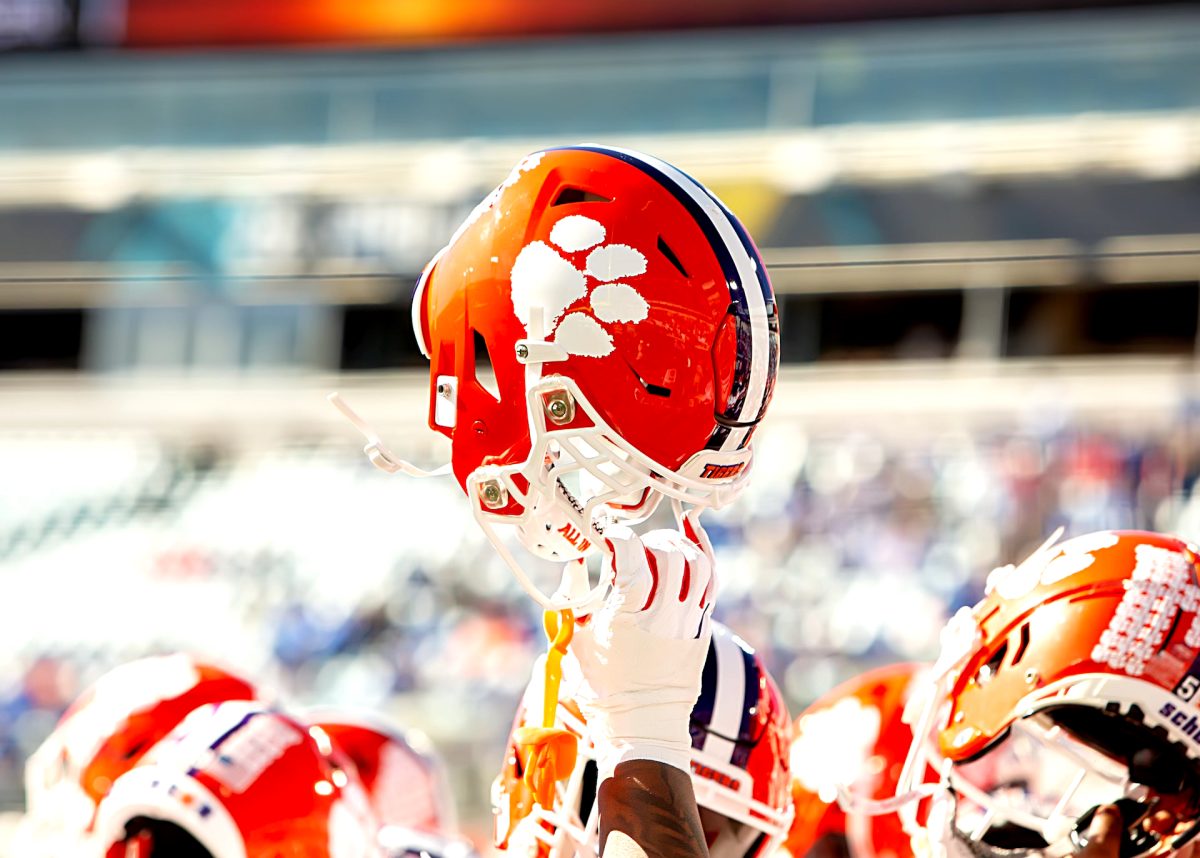 Clemson's new defensive coordinator, Tom Allen, was officially welcomed to the media on Wednesday afternoon with head coach Dabo Swinney. 