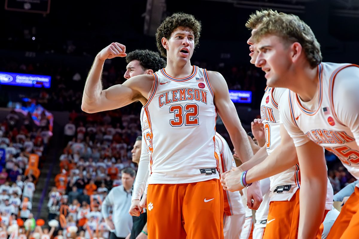 Clemson won its fourth straight game with a 79-69 win over SMU on Saturday afternoon. 