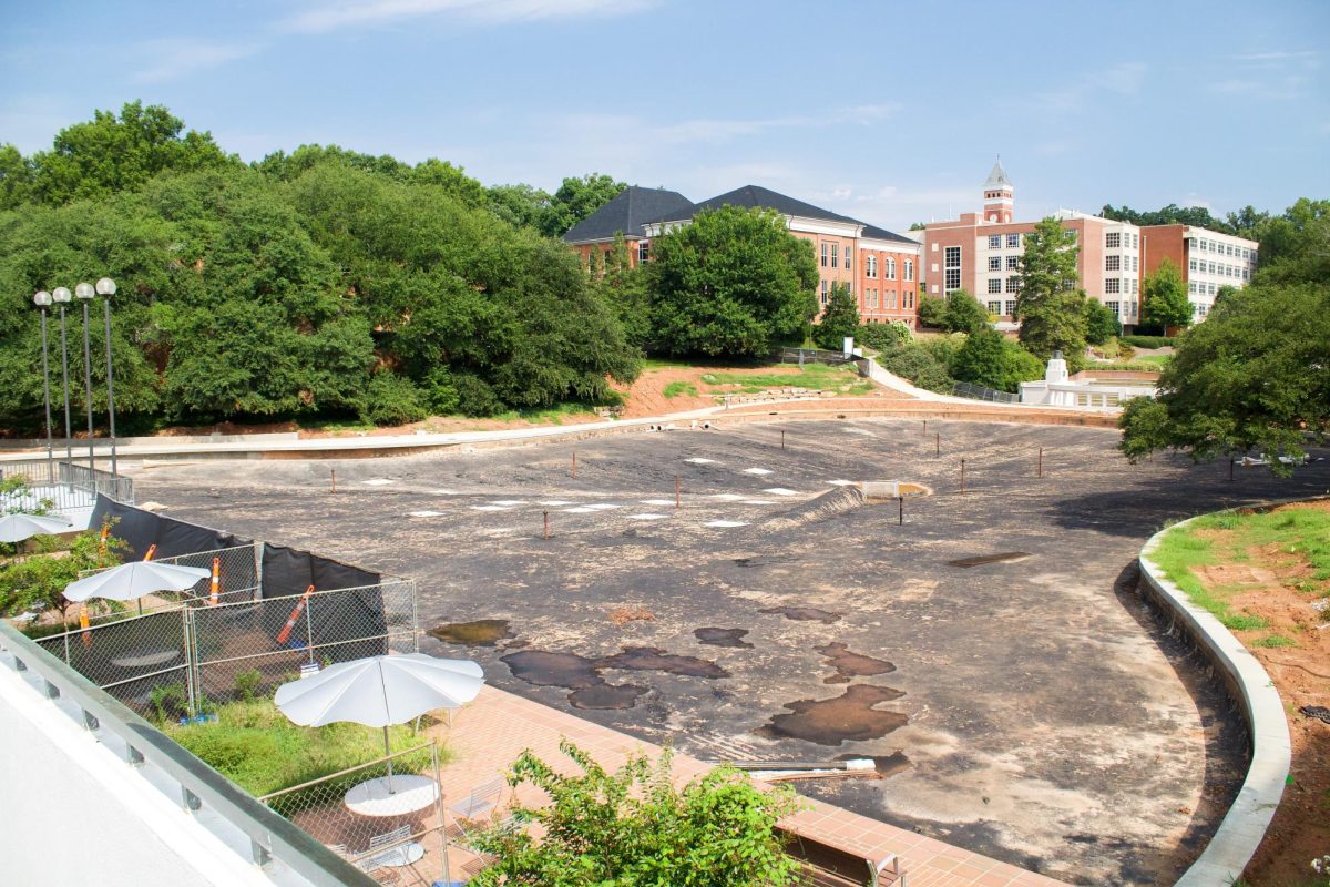 The Reflection pond still has not been refilled even after construction is complete. 
