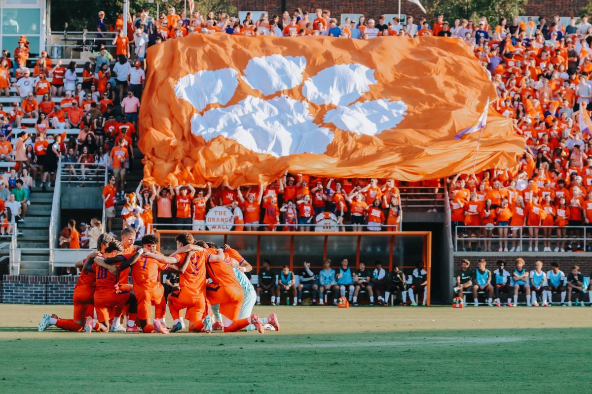 Clemson United will look to continue its win streak against Pittsburgh this Friday at Historic Riggs Field.