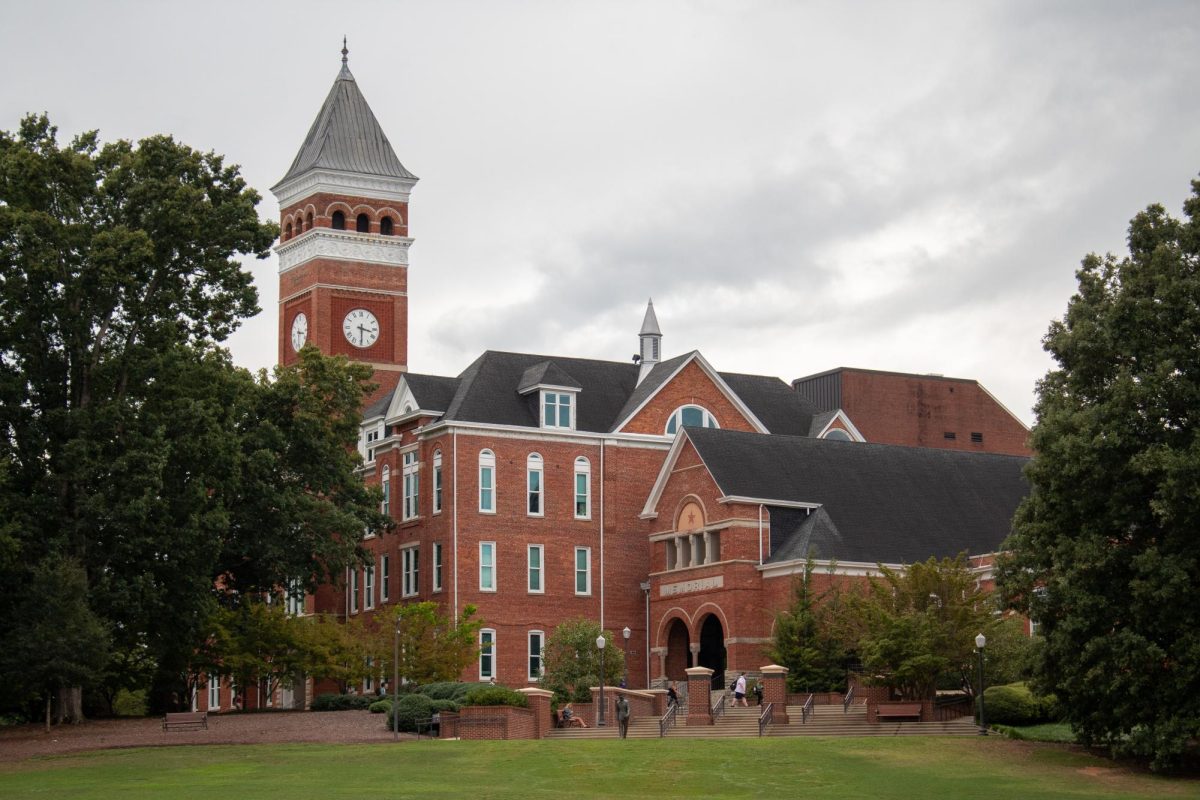 Letters to the Editor can be submitted to letters@thetigercu.com.