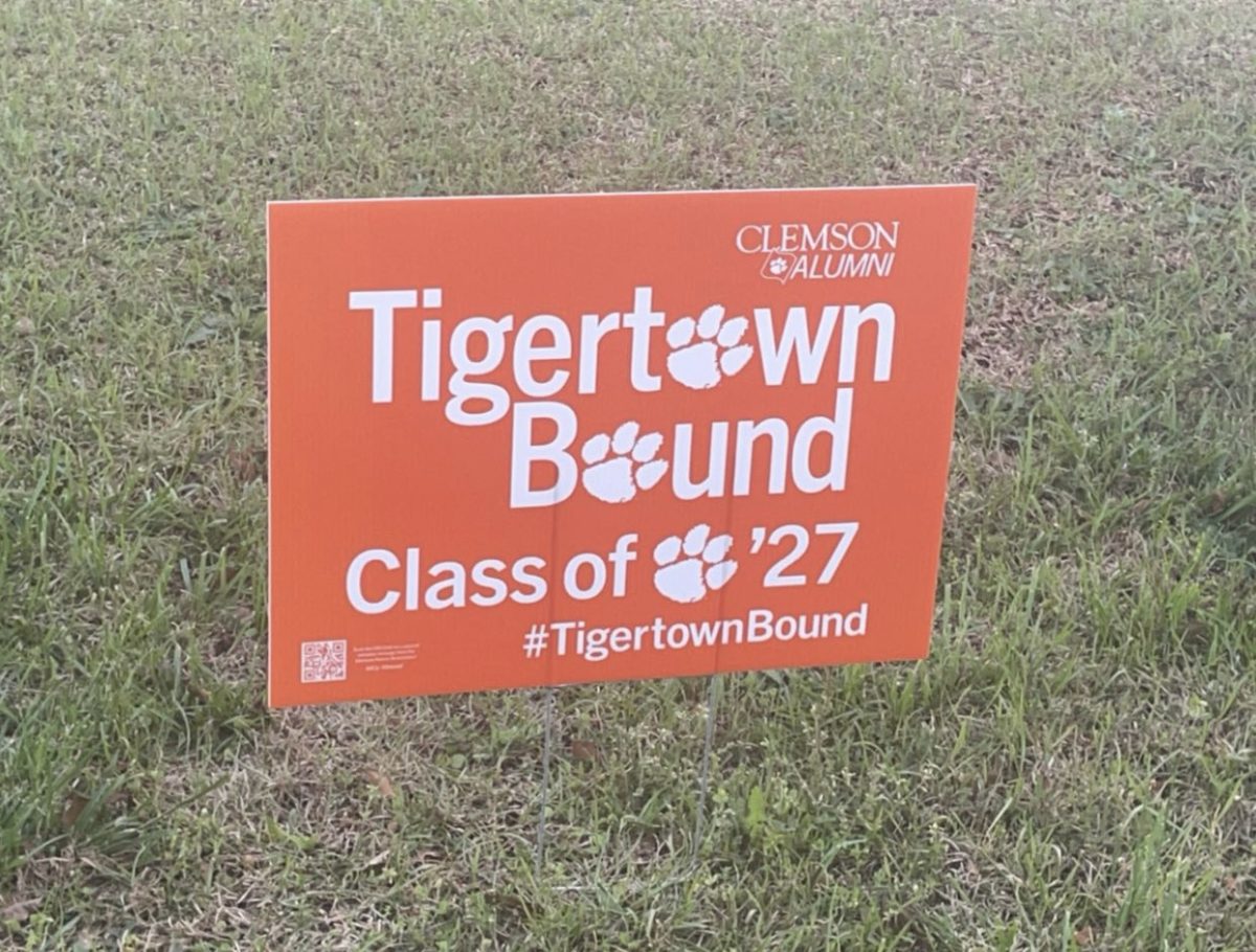 After a long decision-making process, I made the decision to attend Clemson over South Carolina.