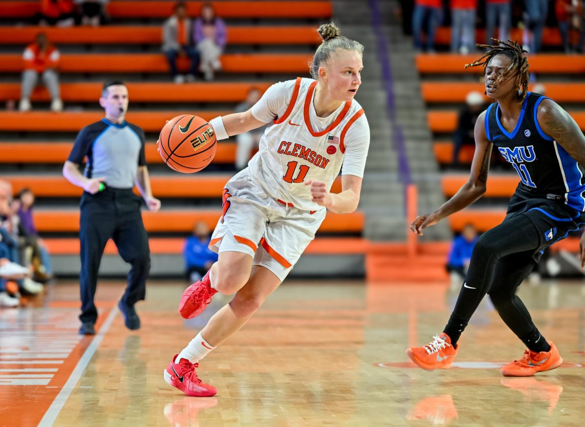 Clemson women's basketball's Rusne Augustinaite recently received a surprise visit from her mother for her 22nd birthday.
