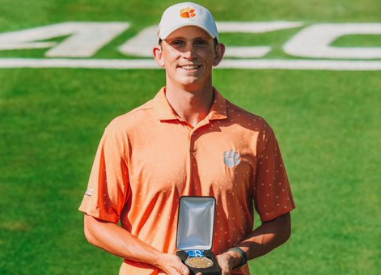 Former Clemson standout Jacob Bridgeman prepares to tee off in the 2026 Masters