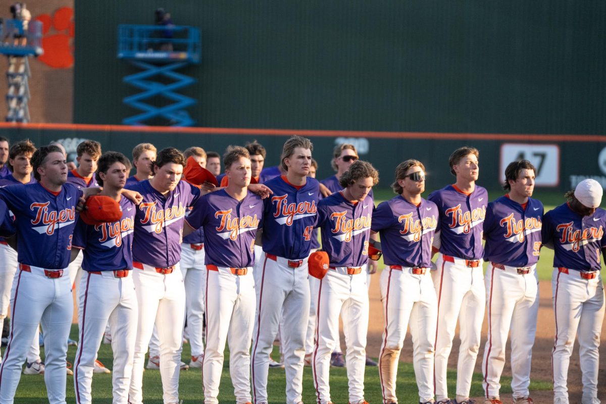 Clemson baseball fell short in the weekend series against North Carolina. 